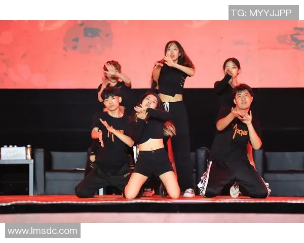 街舞战术解析：广州街舞队如何构建高效区域防守体系MBA